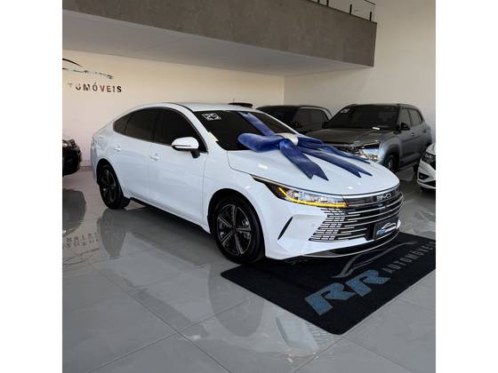 BYD KING 1.5 DM-I PHEV GL AUTOMÁTICO BYD KING 1.5 DM-I PHEV GL AUTOMÁTICO
